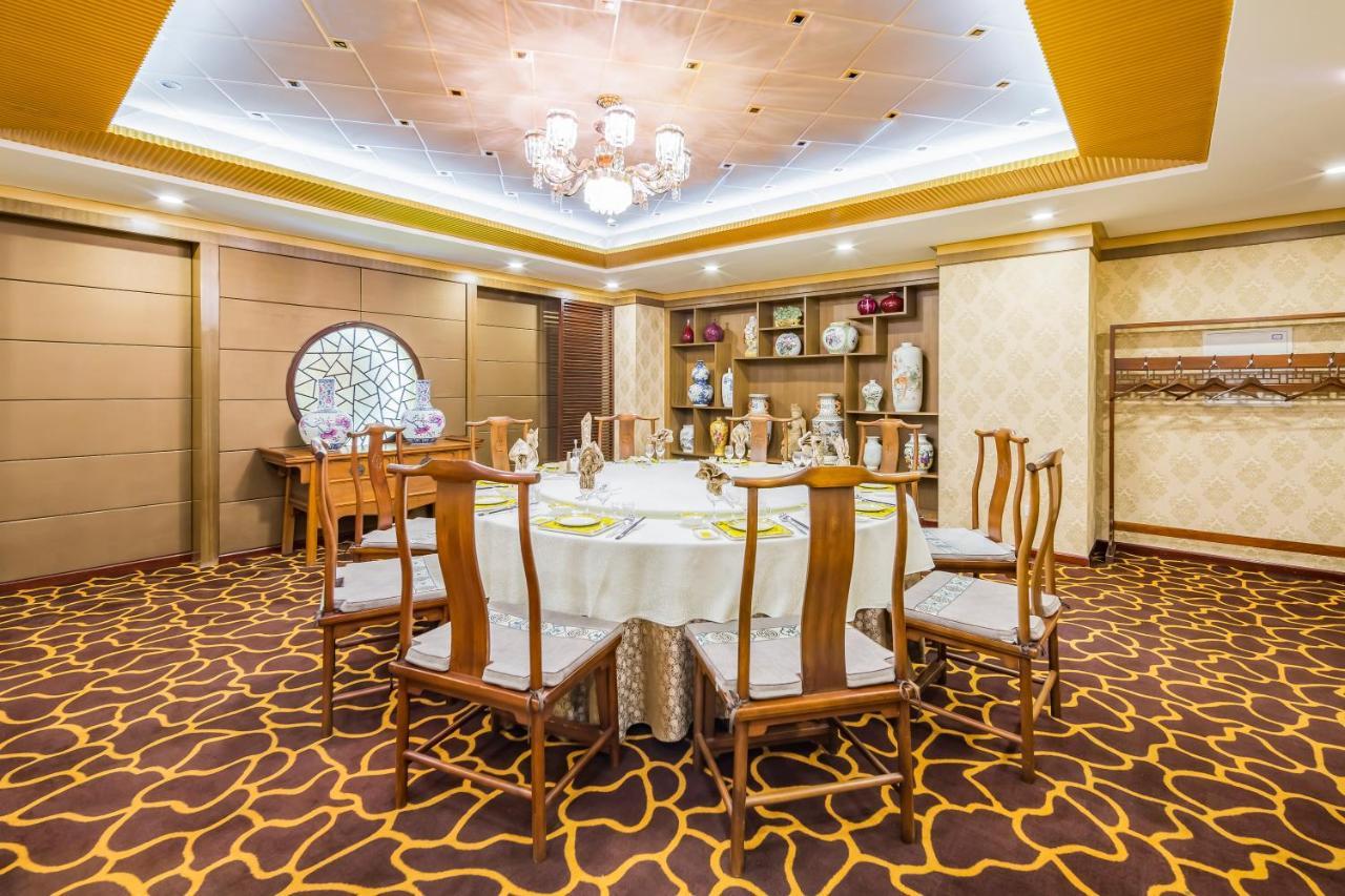 Beijing Commercial Business Hotel Buitenkant foto