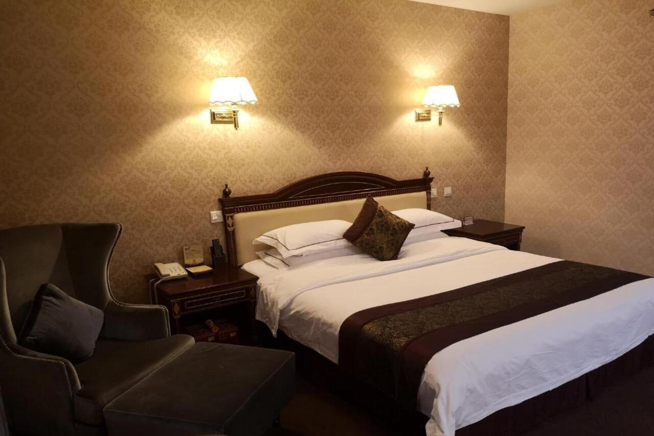Beijing Commercial Business Hotel Buitenkant foto