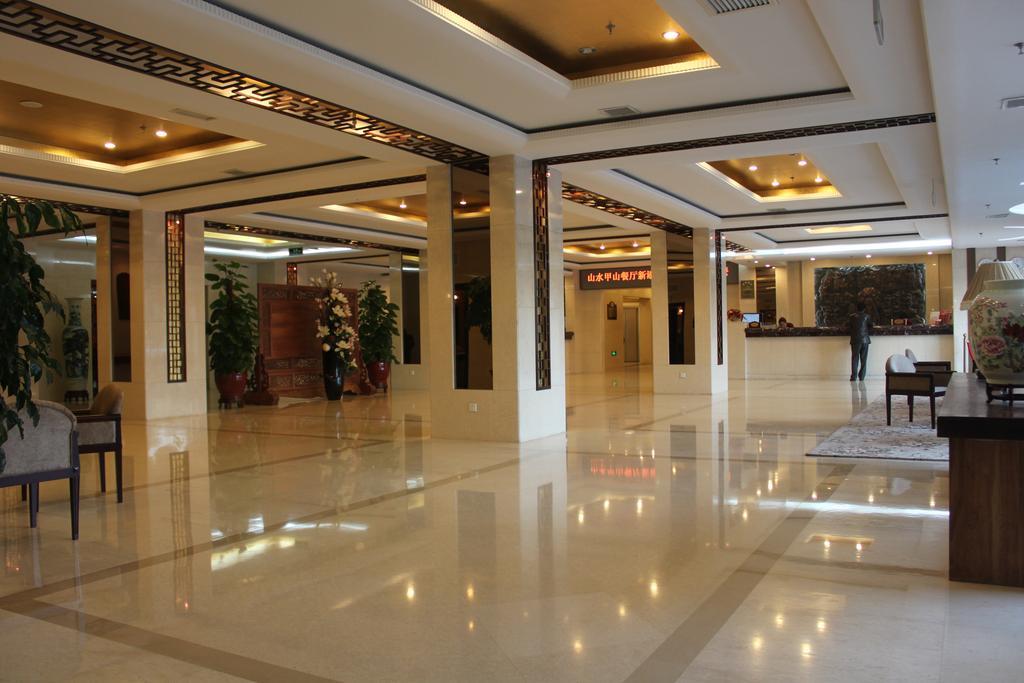 Beijing Commercial Business Hotel Buitenkant foto