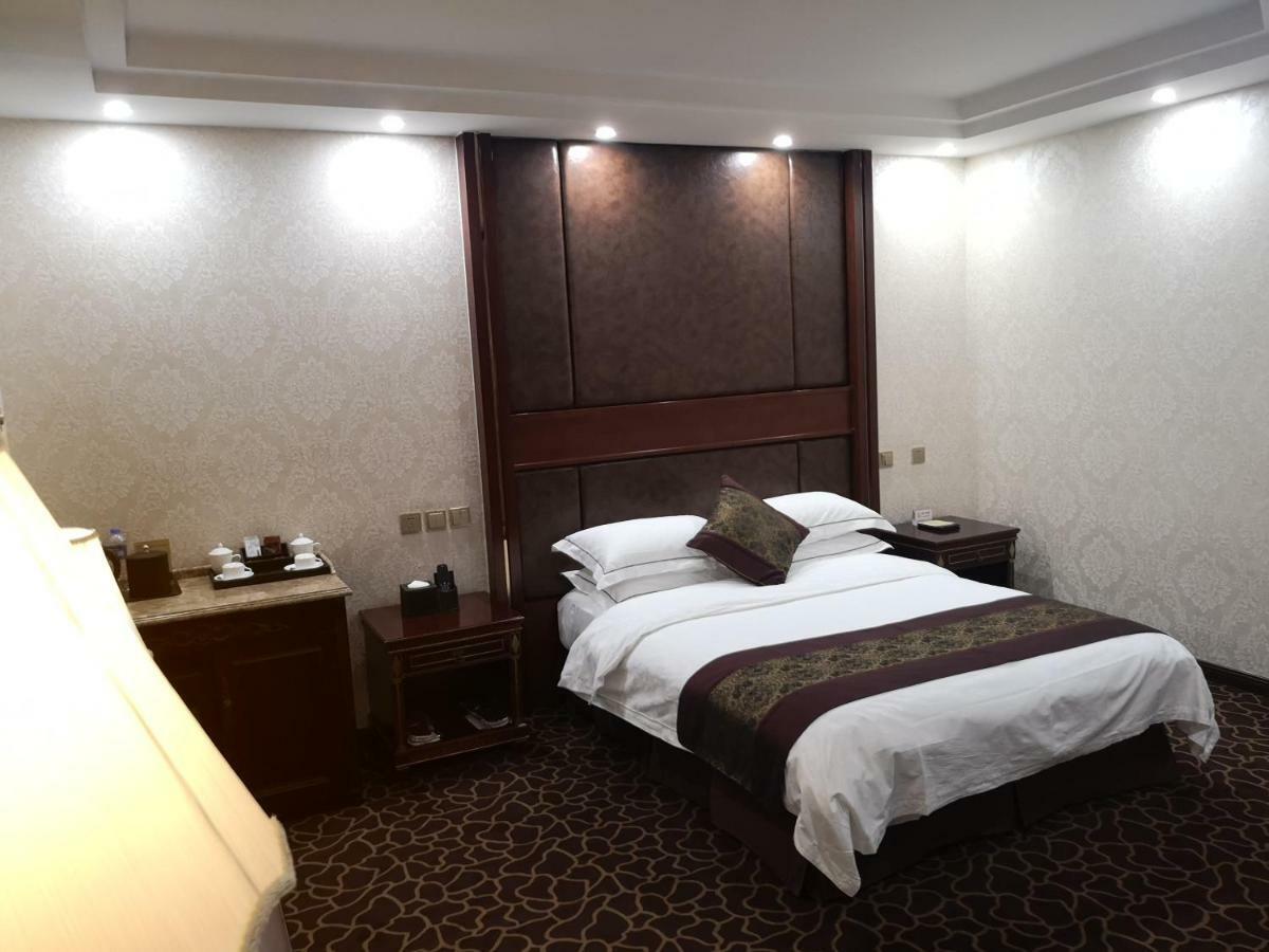 Beijing Commercial Business Hotel Buitenkant foto