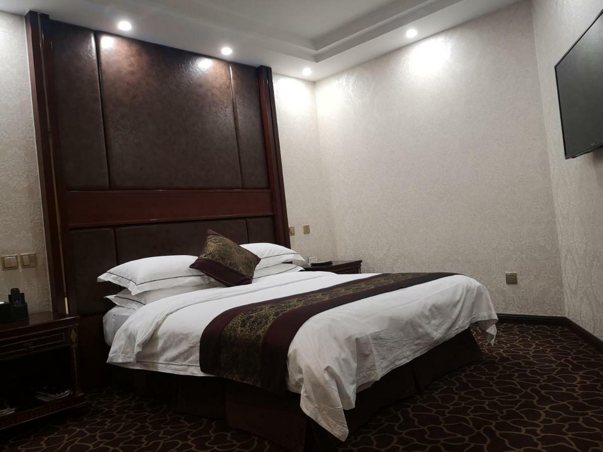 Beijing Commercial Business Hotel Buitenkant foto